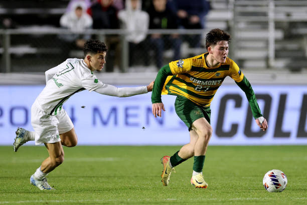 她与许多运 她与许多运